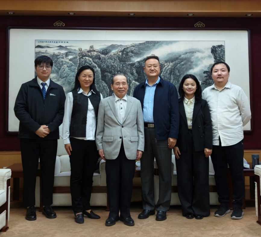 凌星光教授来访我院-国际关系学院